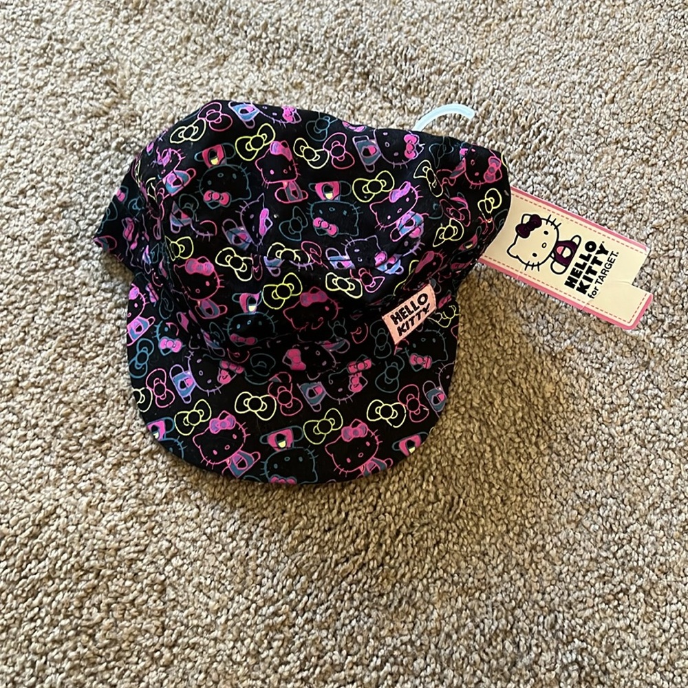 Hello Kitty for Target Hat - Picture 3 of 4